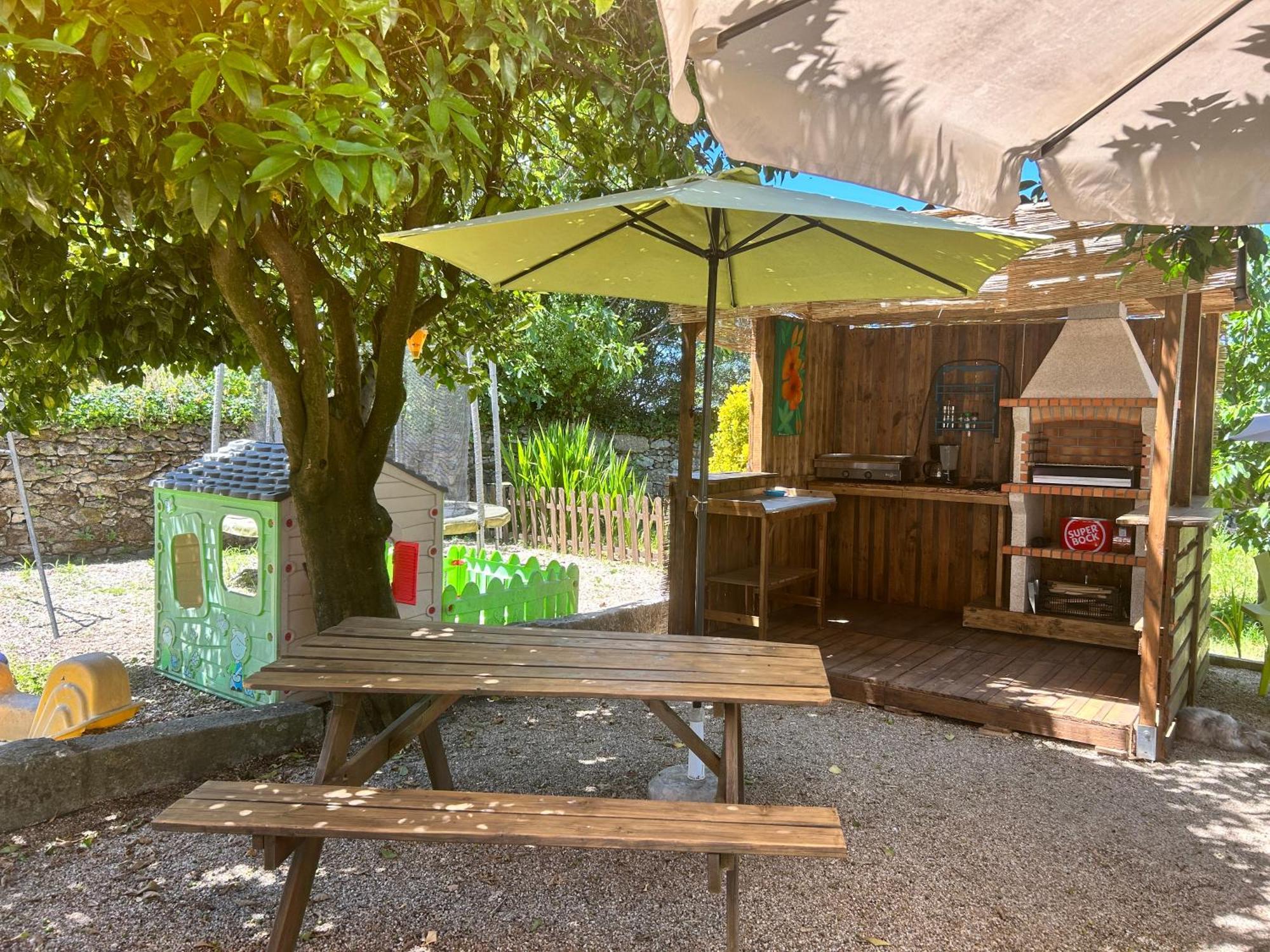 Quinta De Areias Panzió Crespos Kültér fotó