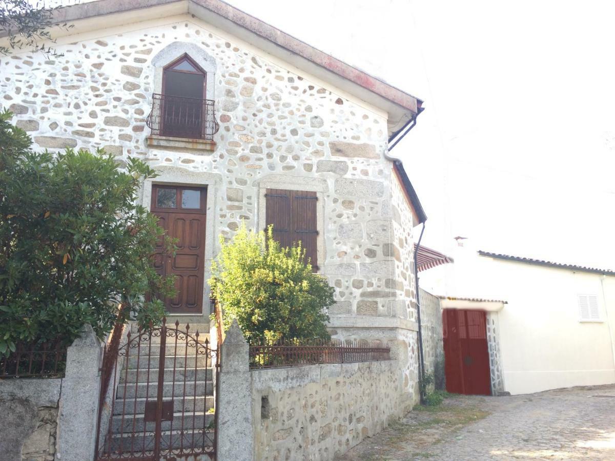 Quinta De Areias Panzió Crespos Kültér fotó